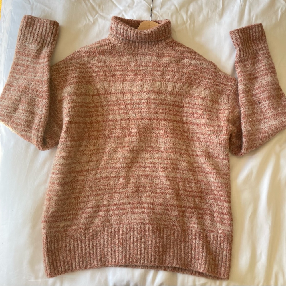 Zara Turtleneck Sweater - Picture 4 of 6